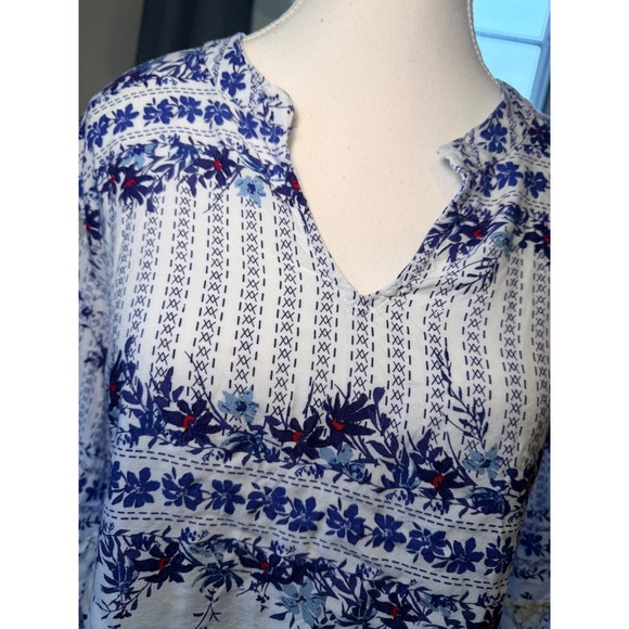 EST 1946 Blue White Floral Boho Blouse Bell Sleeve Rayon Top - Picture 5 of 5